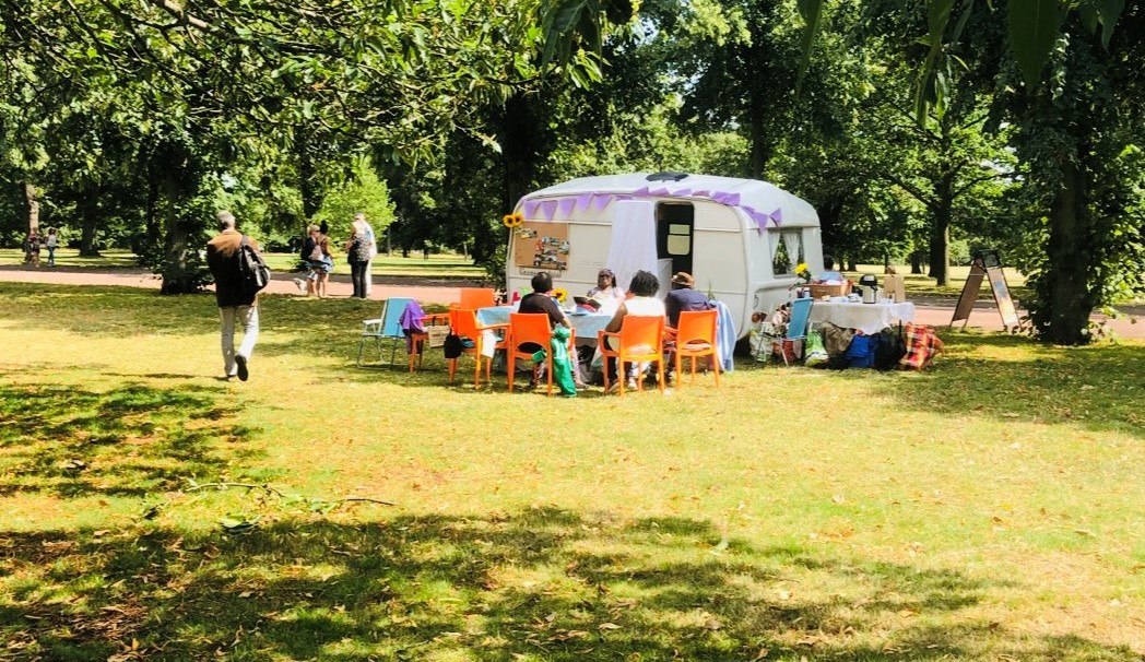 Meet Me&#8230;on a caravan tour